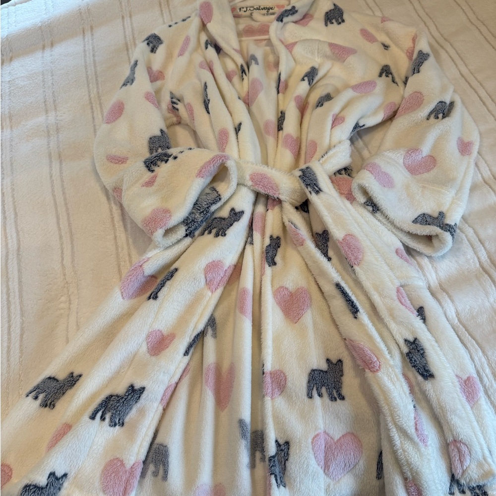 P.J. Salvage Pink Heart and Gray Dog Print Robe